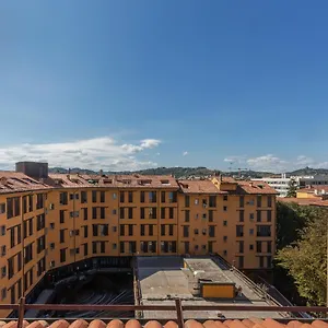 Apartamento New!apt 2 Min Walk From Central Station, Bolonia